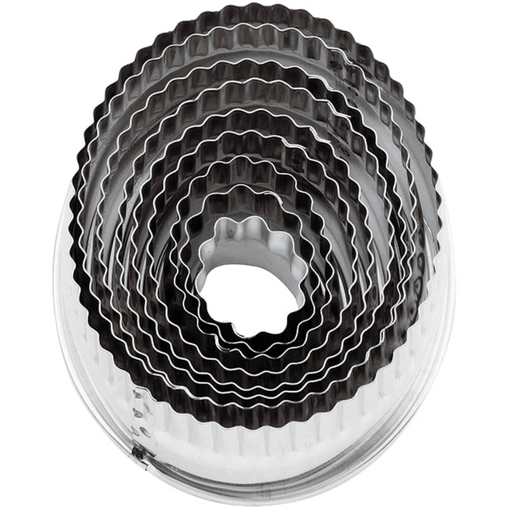 Stainless Steel Oval Fluted Cookie Cutters, Set Of 9 Assorted Pieces